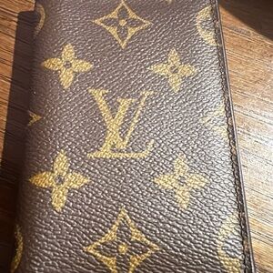 Louis Vuitton Brown/Gold logo Leather Card Holder